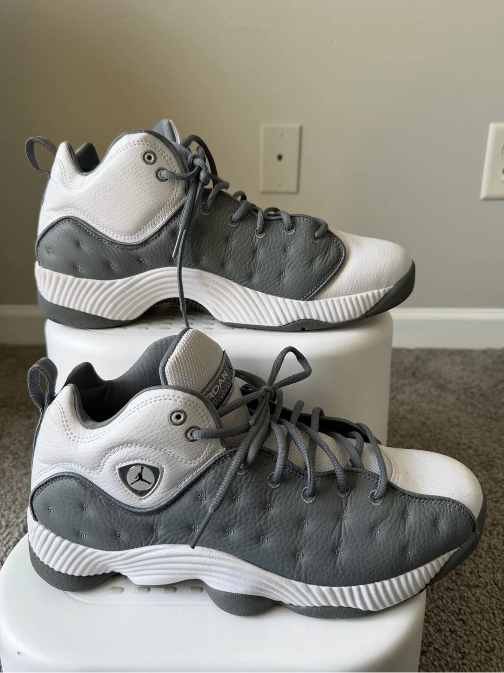 Jordan Jumpman Team 1 Cool Grey